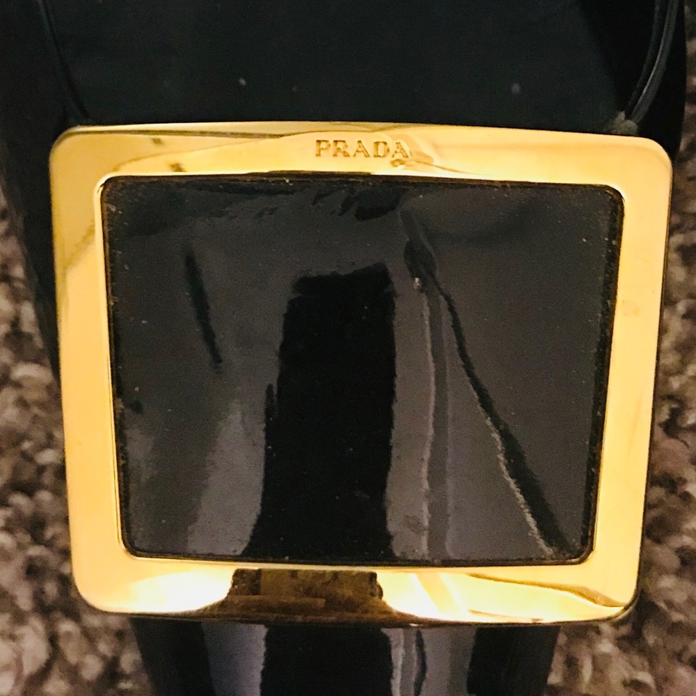 Prada Black Patent Pumps Size 38.5 - Picture 2 of 8